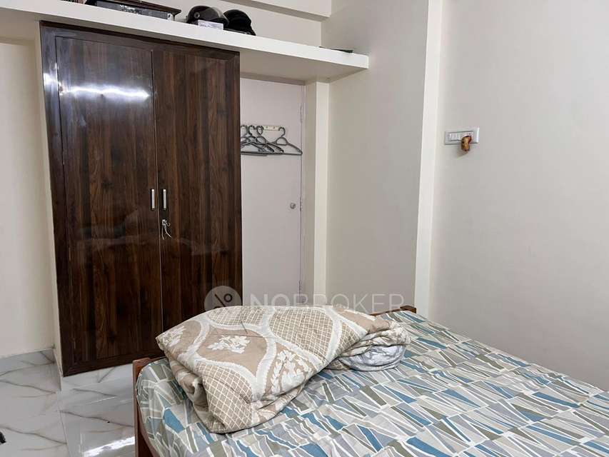 1 BHK Flat In Srinivasa Apartment For Sale  In Choolaimedu