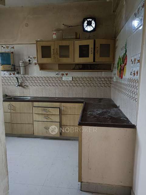 2 BHK Flat In Sri Raghavendra Aishwaryam Flats For Sale  In Vandalur 