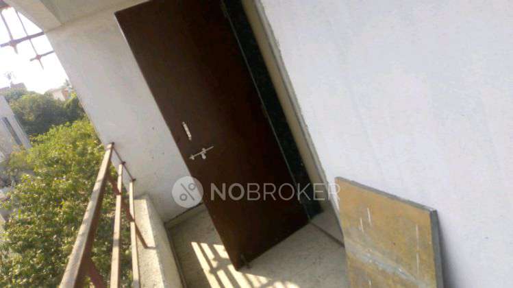 1 BHK Flat In Advat Heights for Rent  In Warje