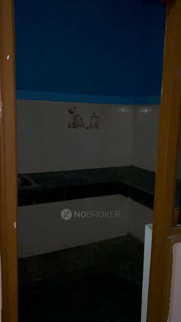 1 BHK Flat for Rent  In Mayur Vihar Phase Iii