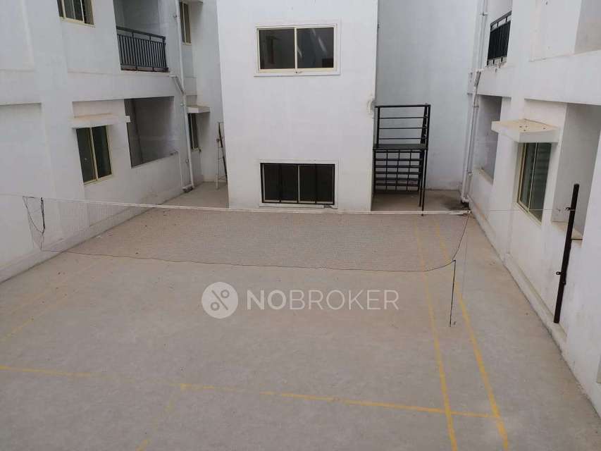 2 BHK Flat In Retreat Signaa For Sale  In Krishnarajapura