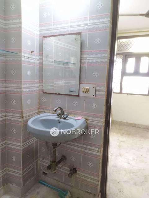 2 BHK Flat In Standalone Building  For Sale  In Sawitri Nagar,malviya Nagar