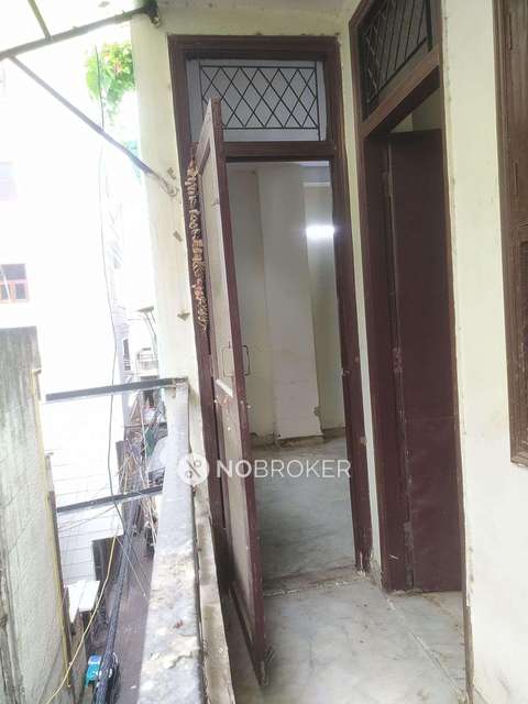 2 BHK Flat In Standalone Building  For Sale  In Sawitri Nagar,malviya Nagar