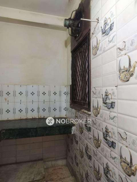 2 BHK Flat In Standalone Building  For Sale  In Sawitri Nagar,malviya Nagar