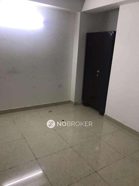 3 BHK Flat In Grand Ajnara Heritage For Sale  In Sector 74