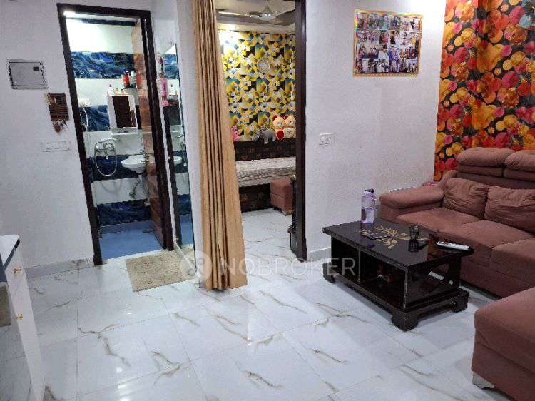 2 BHK Flat In Mansarovar For Sale  In Uttam Nagar