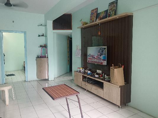 3 BHK Flat In Cinderala Castle For Sale  In Girinagar