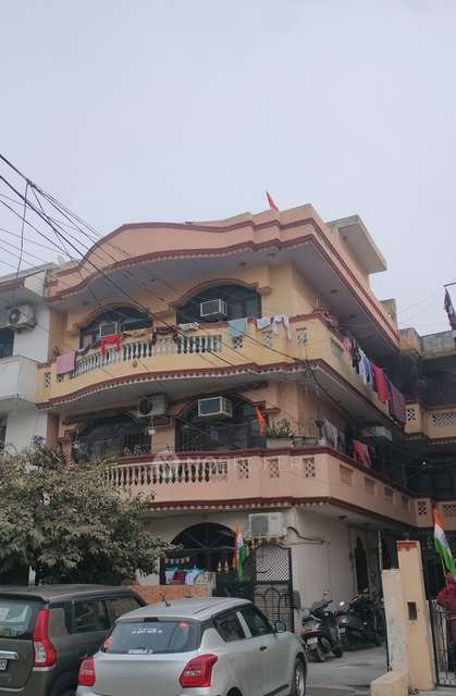 2 BHK Flat In Ashoka Enclave  For Sale  In Sector 37