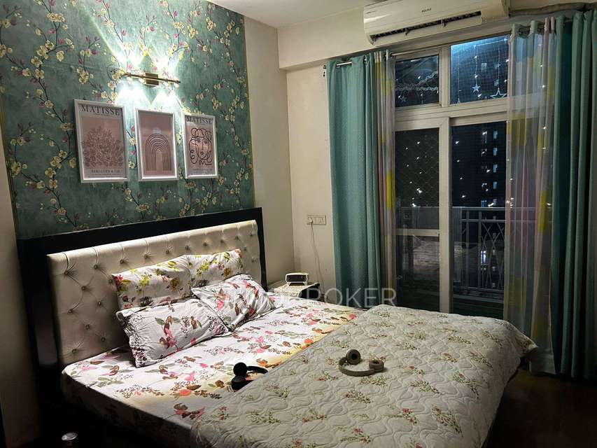 3 BHK Flat In Mahagun Mywoods For Sale  In Gamma Ii