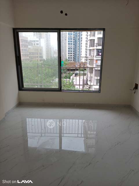 3 BHK Flat In Aashirwad Chs Borivali For Sale  In Borivali West