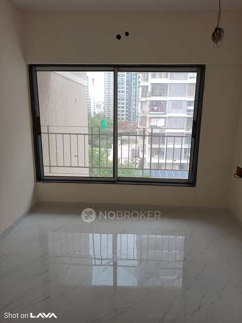 3 BHK Flat In Aashirwad Chs Borivali For Sale  In Borivali West