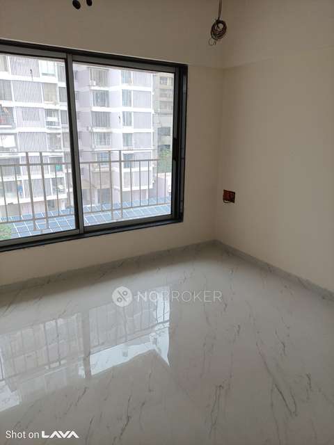 3 BHK Flat In Aashirwad Chs Borivali For Sale  In Borivali West
