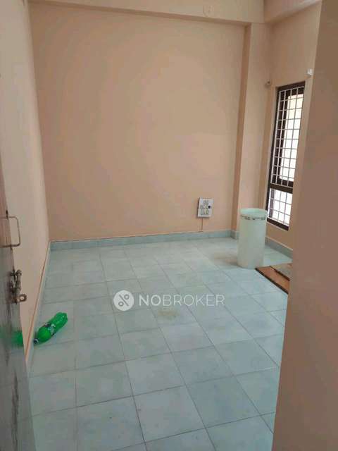 2 BHK Flat In Jayanilayam For Sale  In Dilsukhnagar