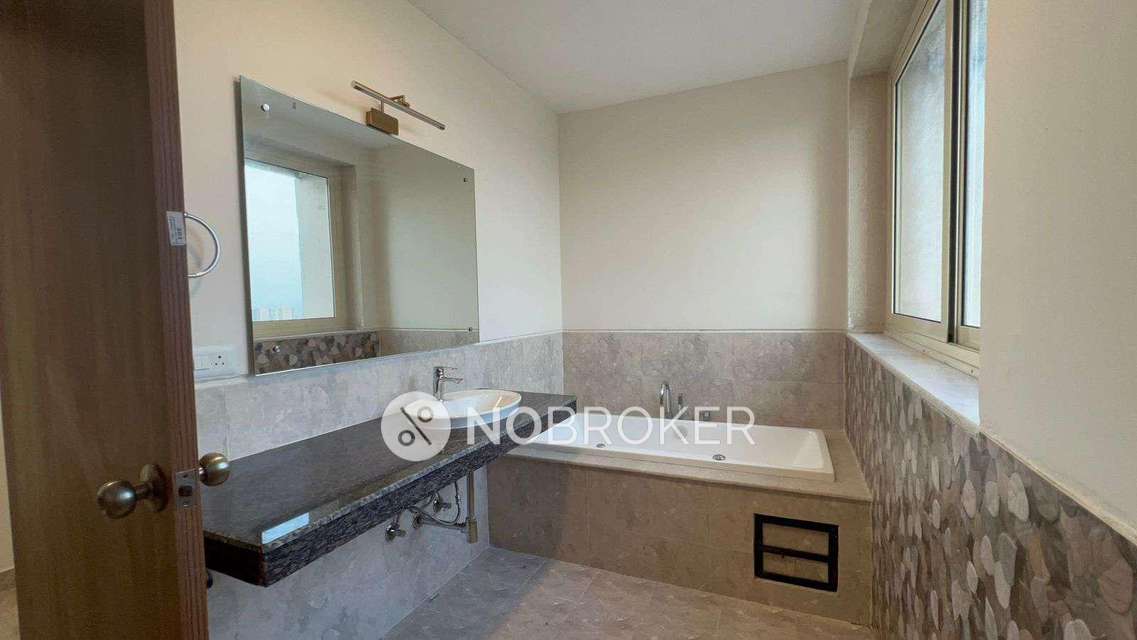 4+ BHK Flat In Ats Tourmaline For Sale  In Sector 109