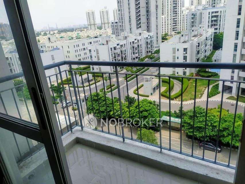 4 BHK Flat In Vatika City Homes For Sale  In Sector 83