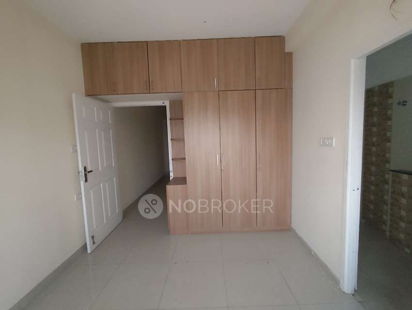 2 BHK Flat In Vjay Enclave For Sale  In Pallikaranai