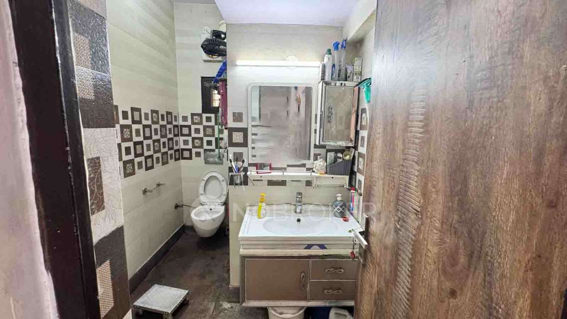 4+ BHK Flat In Millennium Apartment For Sale  In Sector 18 Rohini