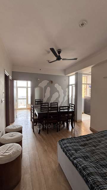 2 BHK Flat In Migsun Green Mansion, Zeta I For Sale  In Surajpur