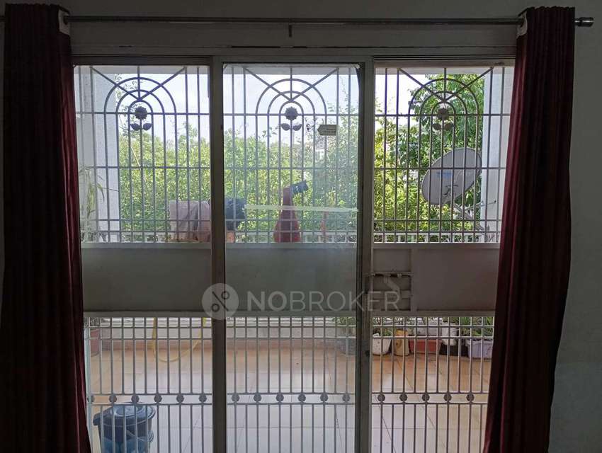 2 BHK Flat In Crystal Building for Rent  In Dhayari 