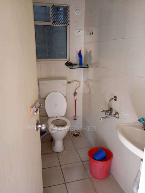 2 BHK Flat In Crystal Building for Rent  In Dhayari 