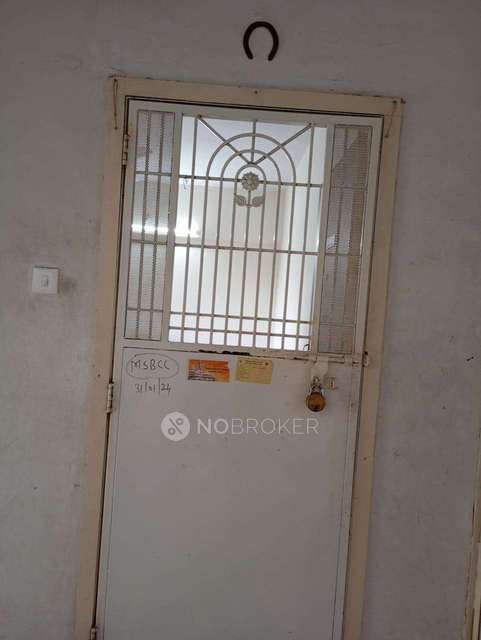 2 BHK Flat In Crystal Building for Rent  In Dhayari 