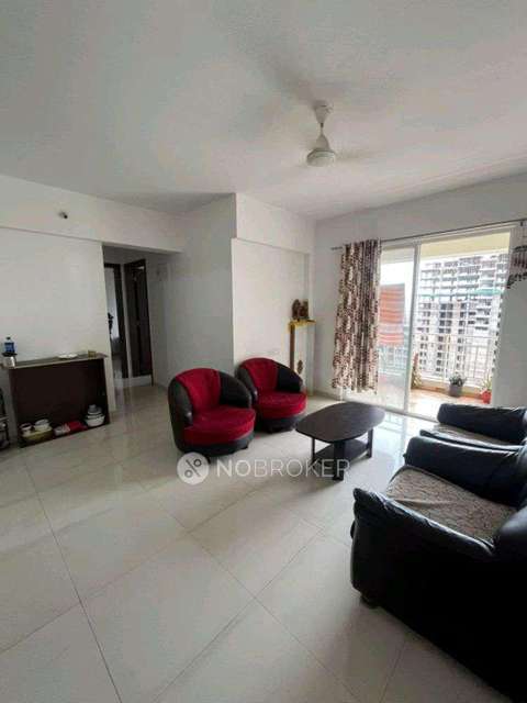 2 BHK Flat In Majestique Nest Apartments D Wing For Sale  In Shed, Majestique Nest, Phursungi, Maharashtra 412308, India