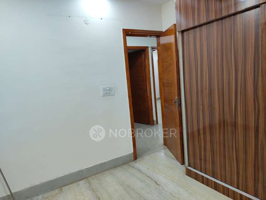 2 BHK Flat In Abc for Rent  In Sector 25