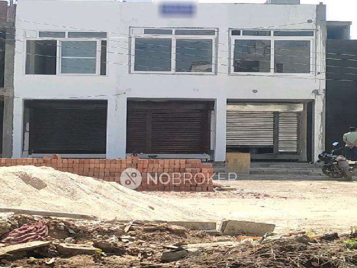 Godown/Warehouse in Sector 30, Gurgaon for Rent 