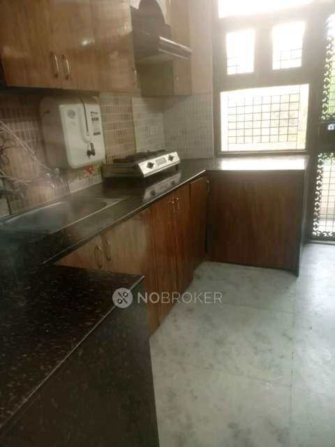 2 BHK Flat For Sale  In Ramesh Nagar