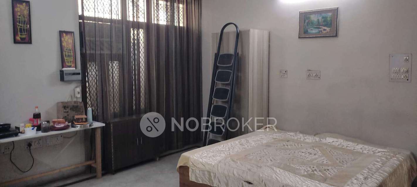 PG for Boys in Alpha I