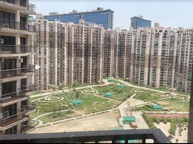 4 BHK Flat In Logix  for Rent  In Sector  137