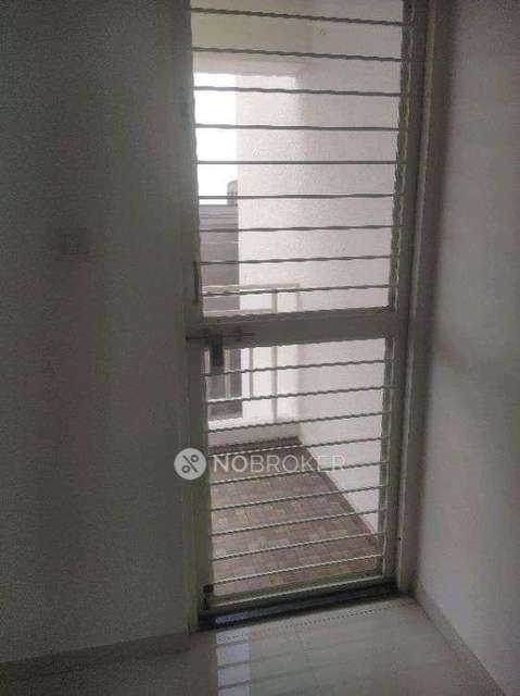 1 BHK Flat In Majestique Venice For Sale  In Dhayari