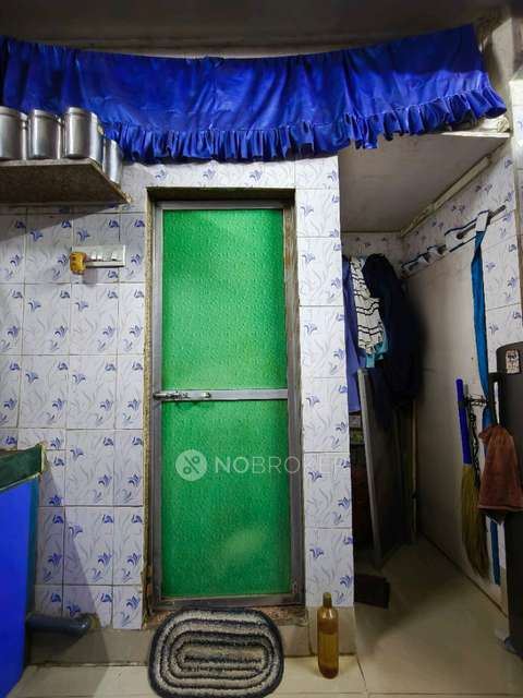 1 RK Flat For Sale  In 136, Vallabhbhai Patel Road, Lic Colony, Suresh Colony, Vile Parle West, Mumbai, Maharashtra 400056, India