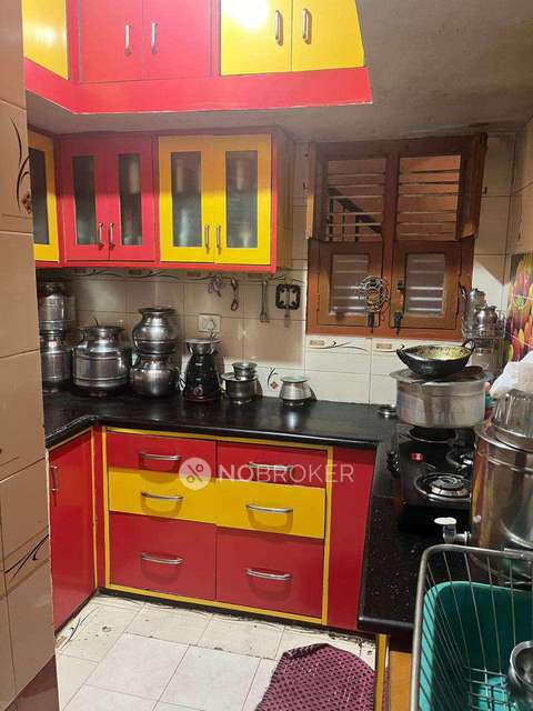 4+ BHK House For Sale  In Kalasipalya