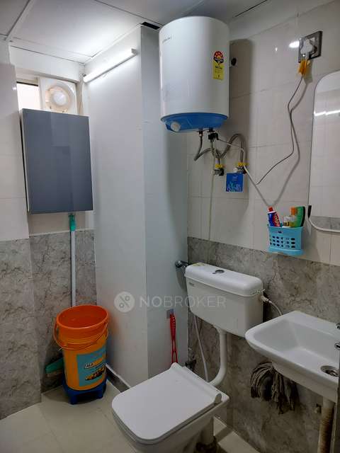 3 BHK Flat In Rof Amaltas For Sale  In Sector 92