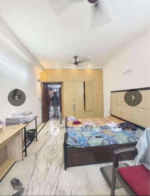 3 BHK Flat In Janakpuri For Sale  In Janakpuri