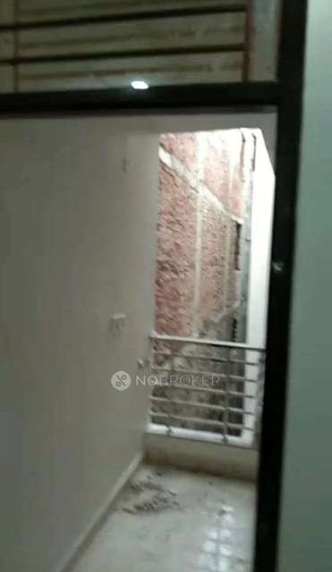 2 BHK Flat For Sale  In Basai Dara Pur