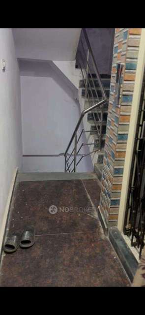 2 BHK Flat In Shoeib Manzil  For Sale  In Malakpet