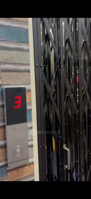 2 BHK Flat In Shoeib Manzil  For Sale  In Malakpet