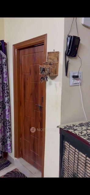 2 BHK Flat In Shoeib Manzil  For Sale  In Malakpet