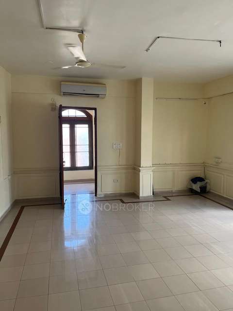 3 BHK Flat In Prabhat Apartment , Marredpally For Sale  In East Marredpally