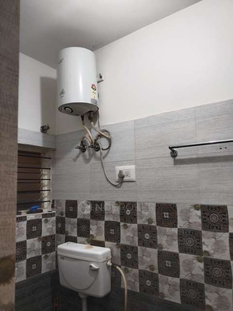 2 BHK Flat In Jenugoodu Appartment For Sale  In Jp Nagar 8th Phase, J. P. Nagar