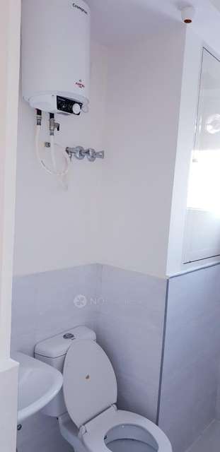 3 BHK Flat In Dlf Woodland Heights For Sale  In Jigani