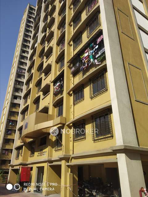 1 BHK Flat In Destiny Paradise, Mhada Building, Mulund East For Sale  In Gavanpada