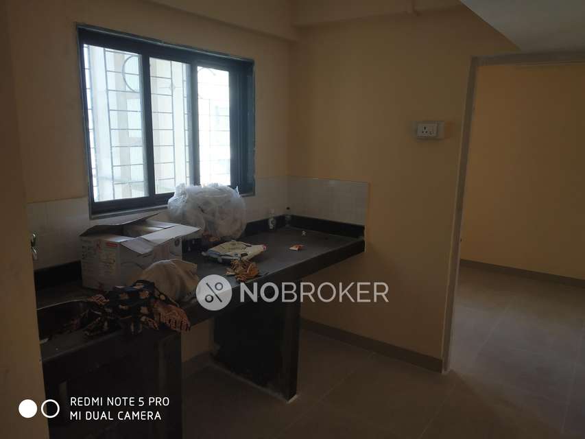 1 BHK Flat In Destiny Paradise, Mhada Building, Mulund East For Sale  In Gavanpada