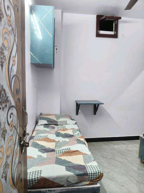 PG for Boys in Shakarpur Khas