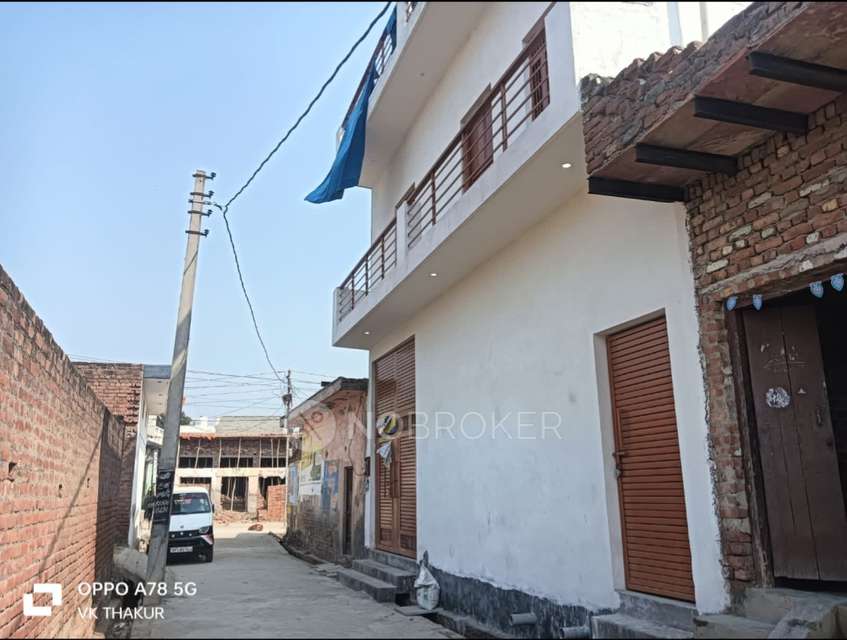 Godown/Warehouse in Pilkhuwa, Ghaziabad for sale 