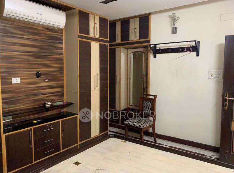 4 BHK House for Rent  In Vadapalani
