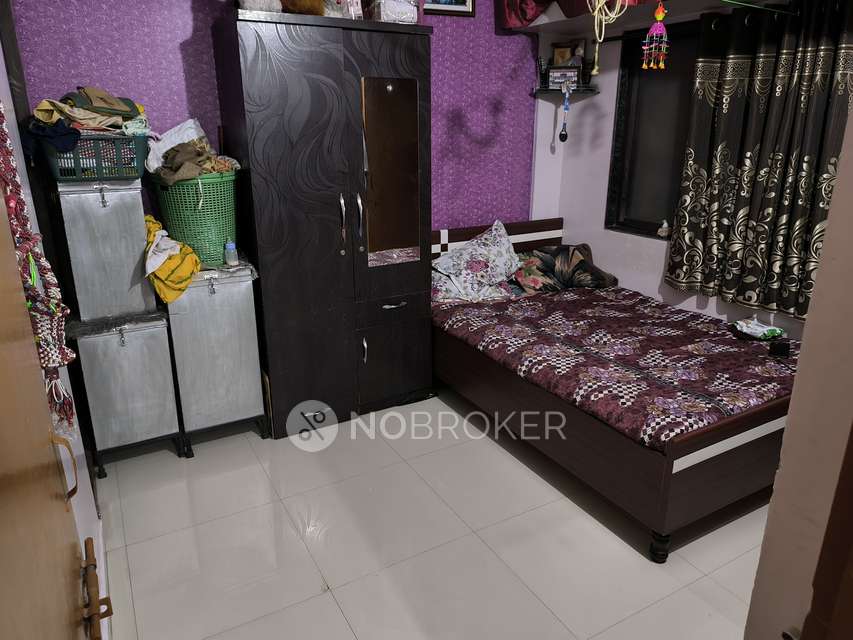 1 BHK Flat In Shri Building for Rent  In Chinchwade Nagar