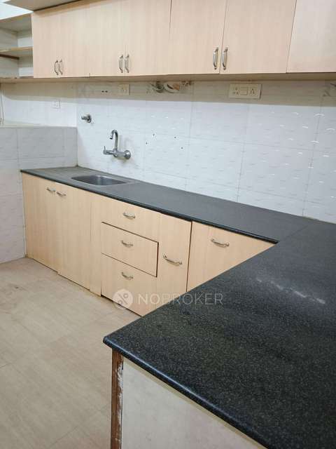 4 BHK Flat In Ns Apartments For Sale  In Neelankarai